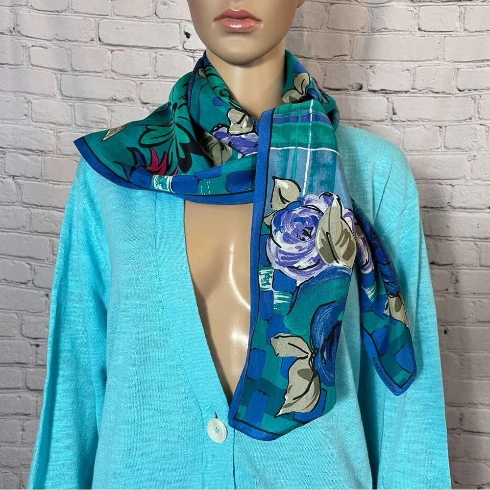 Vintage Albert Nipon 100% Silk Floral Print Scarf 34